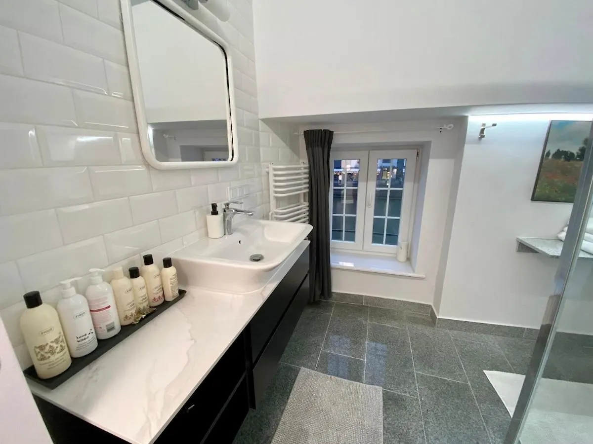 Apartment in the gate of Chlebnicka - View of Motława Gdansk Poland