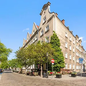 Blue Mandarin Old Town Апартаменты